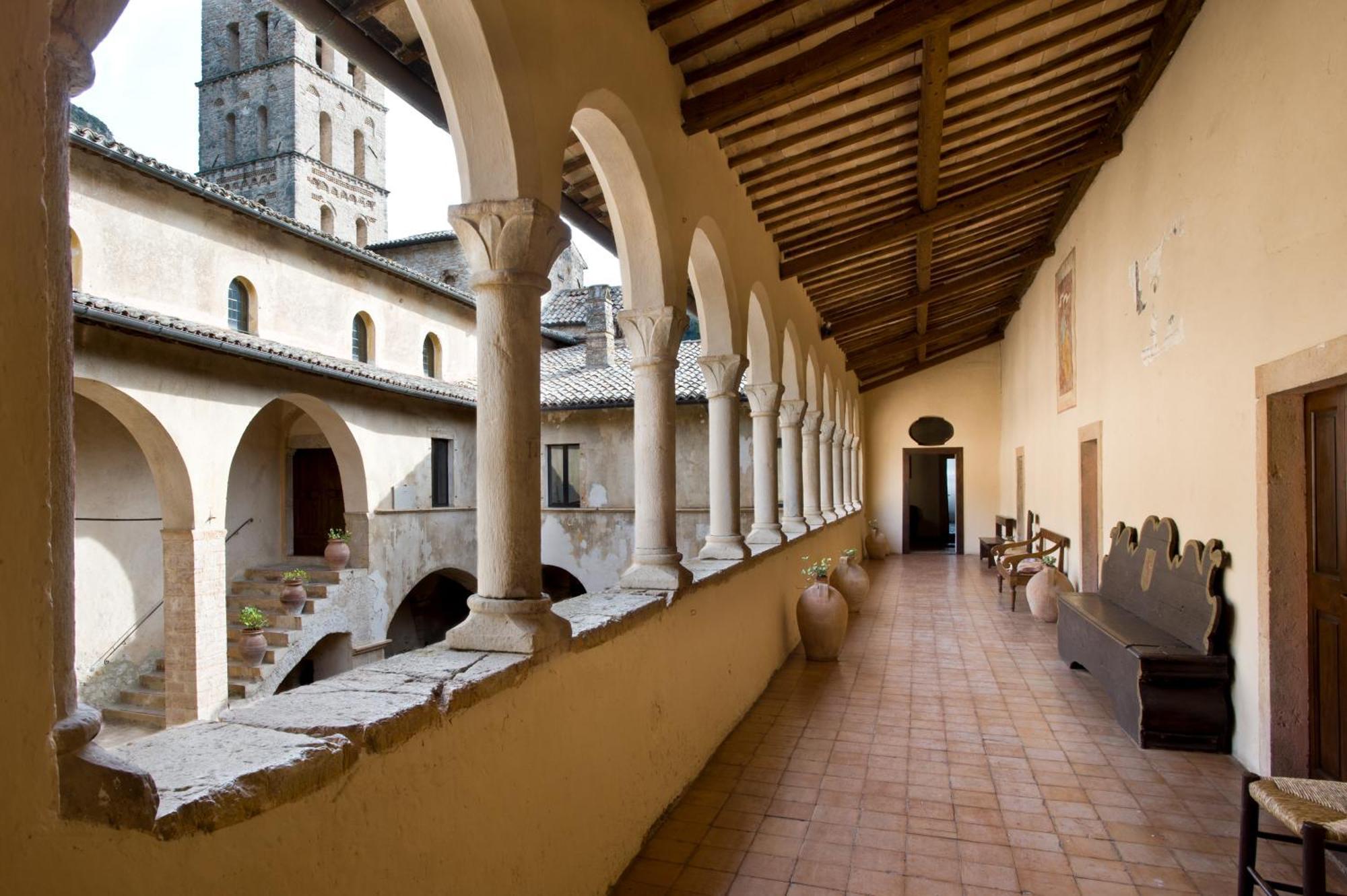 Abbazia San Pietro In Valle Ferentillo Zewnętrze zdjęcie
